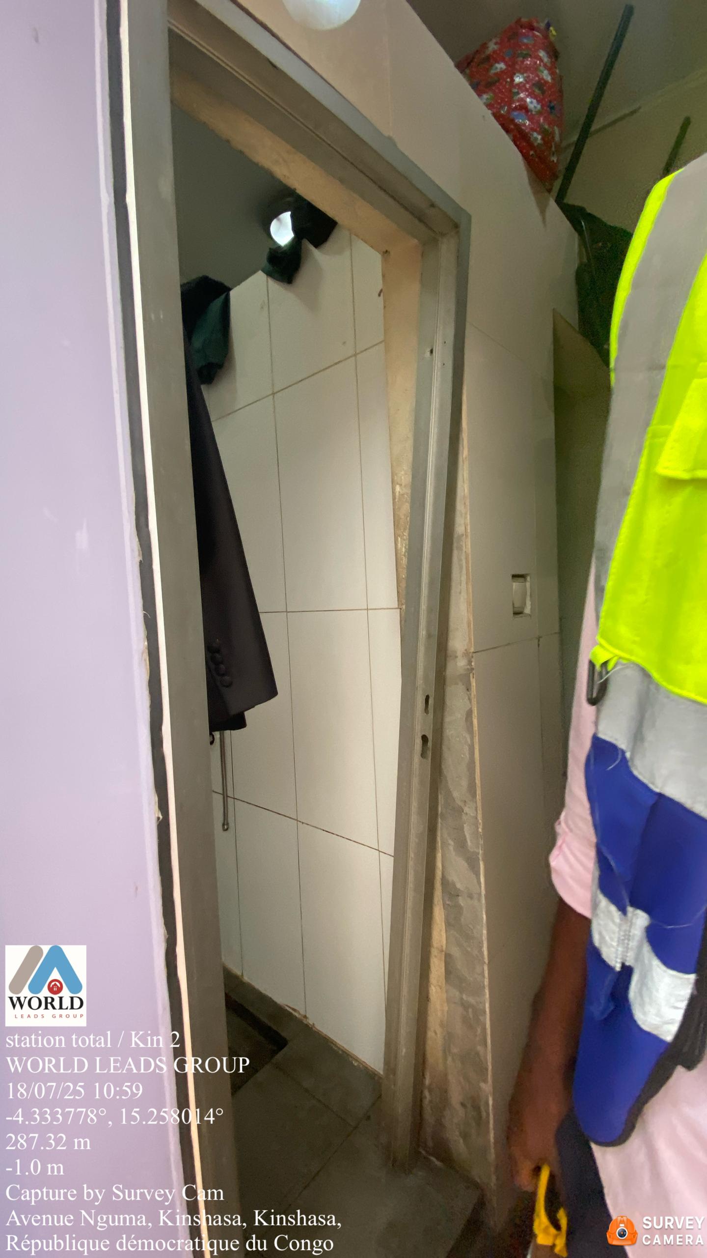 Pendant les travaux - Station-service Kin 2 - Travaux de serrurerie